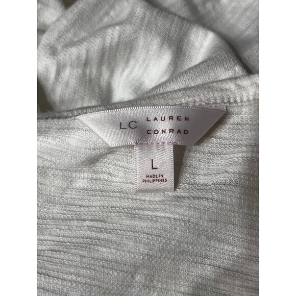 Lauren Conrad Women's Pastel Rainbow Striped T-Shirt SIZE Large - Picture 4 of 5